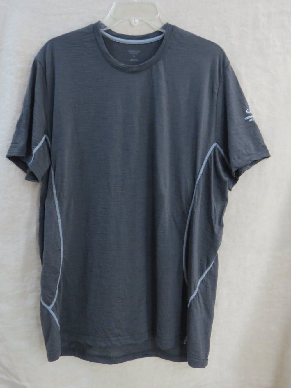 Icebreaker Merino Wool Blend T-shirt Men's XL Charcoal Gray